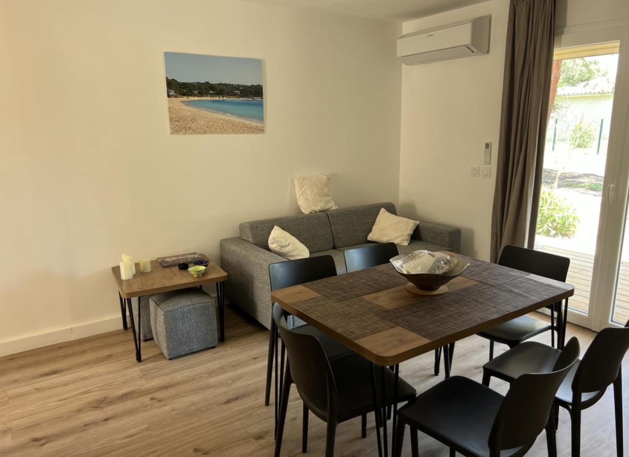 Fiori Di Cala Rossa Residence Hoteliere Lecci Buitenkant foto