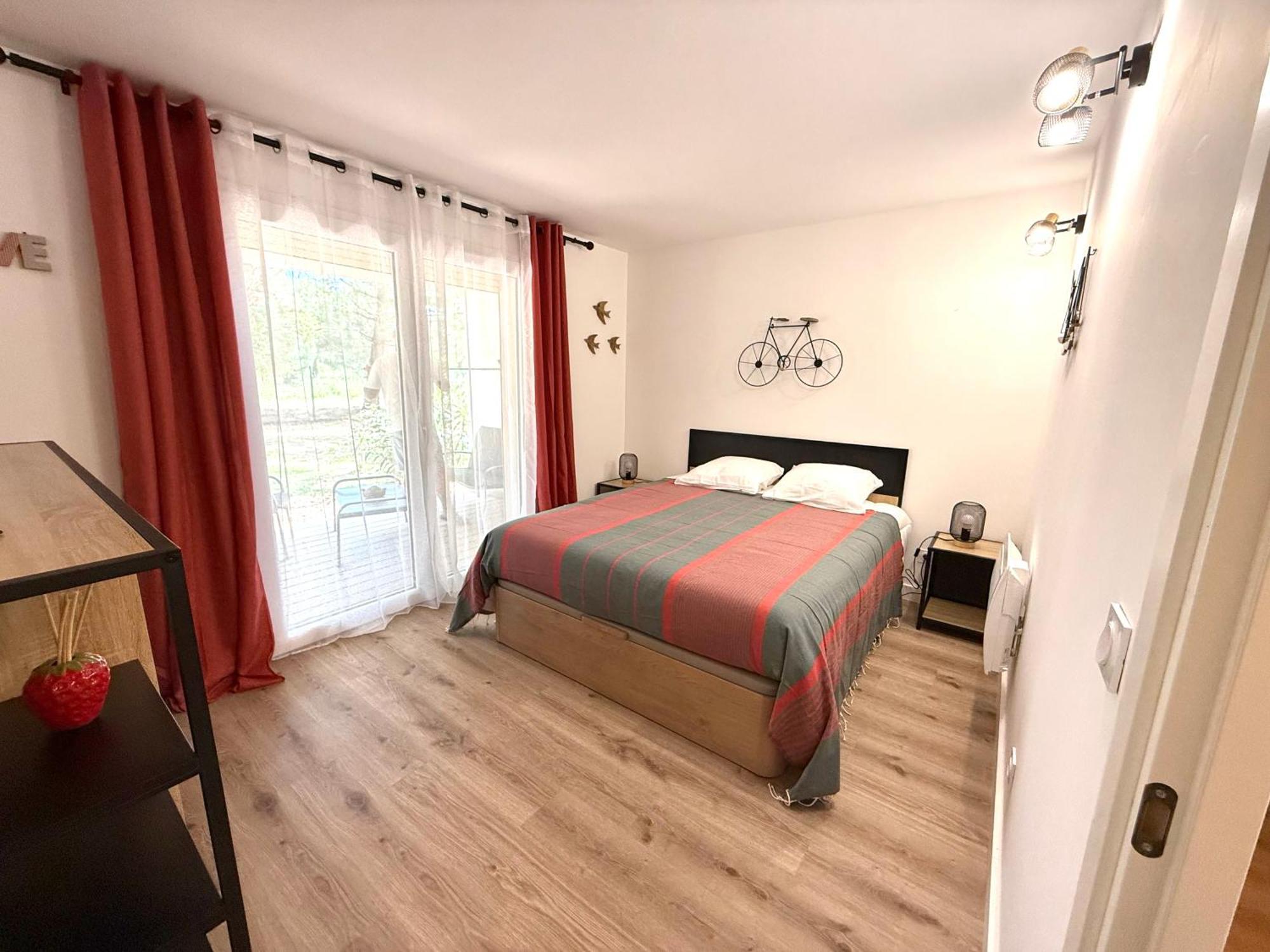 Fiori Di Cala Rossa Residence Hoteliere Lecci Buitenkant foto